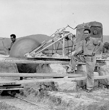 LA PEDRA, LES PEDRERES I ELS PICAPEDRERS